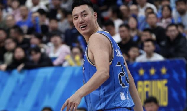 jjb-翟晓川：全队都保持了冷静的一面，赛前我们一直在研究对手